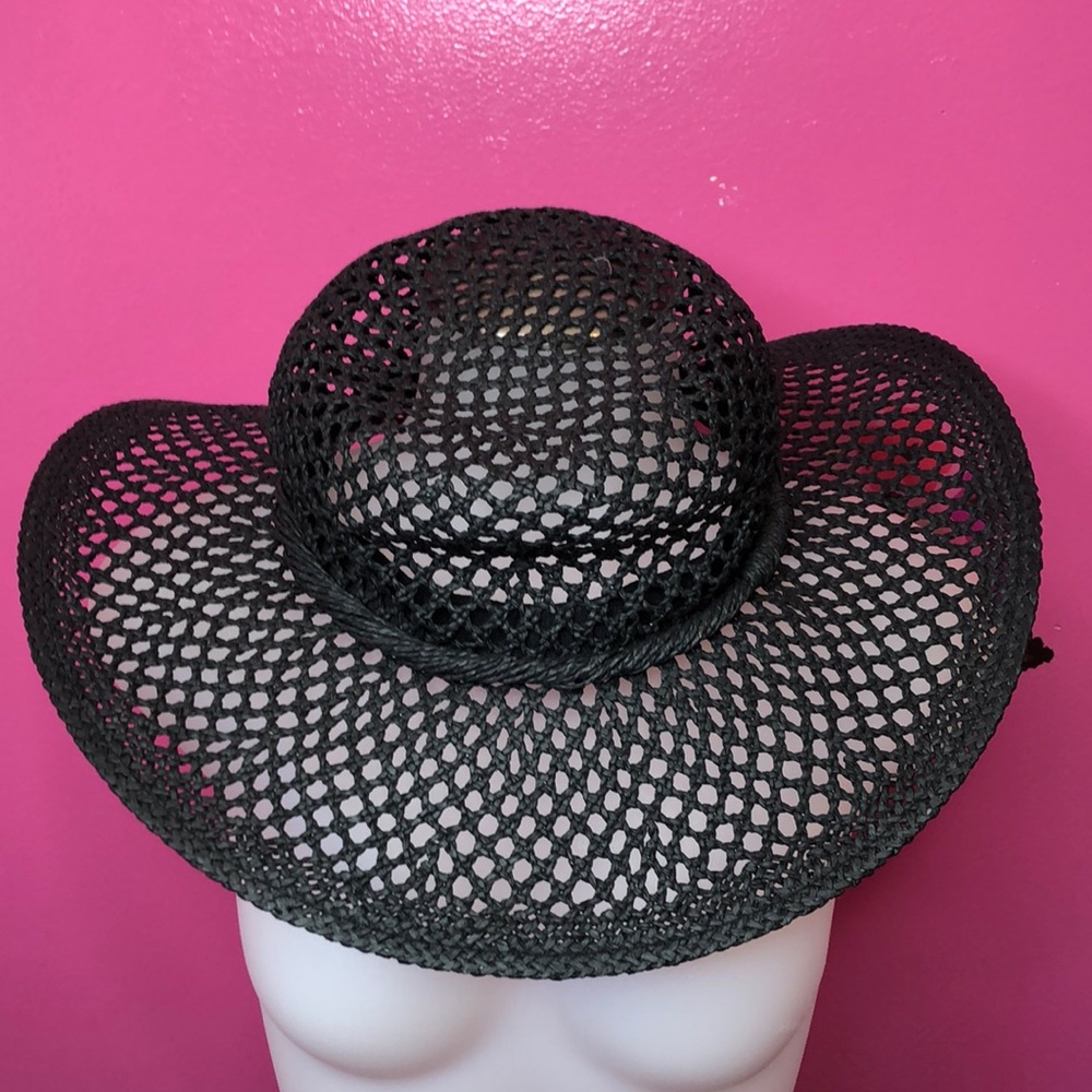 Urban outfitters Green Women's Mesh Sun Hat